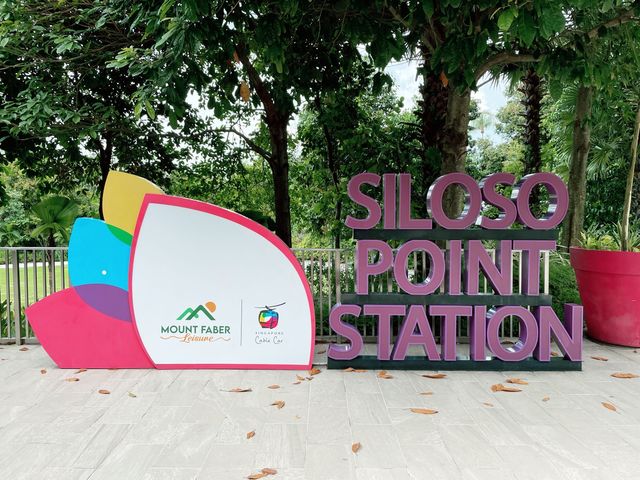 Cable car fun on Sentosa Island Singapore
