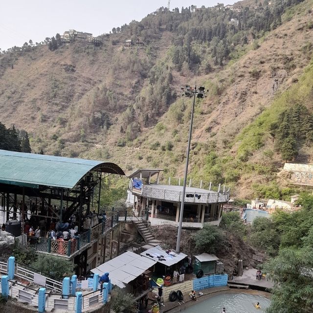 kempty waterfall Mussoorie 