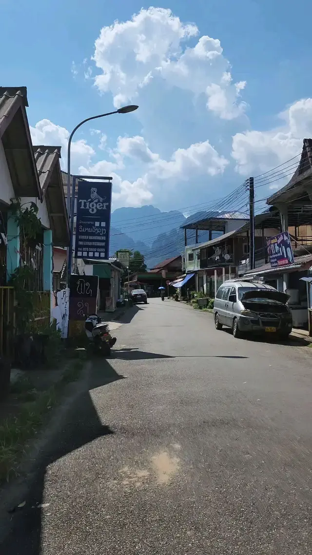 พาเที่ยวลาว Laos 🇱🇦 | Vang Vieng - Vientiane 