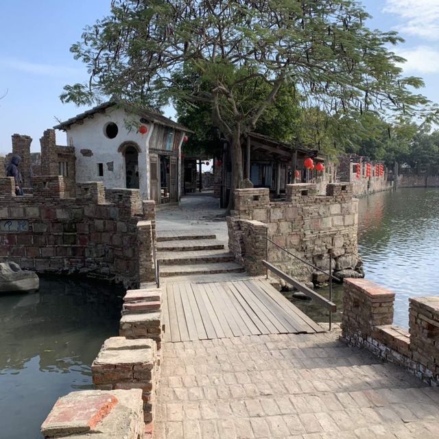 Làng nghệ thuật Laotanghu