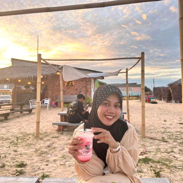 ทะเลเยียวยาทุกสิ่ง..คาเฟ่ริมหาดสุดฟิน