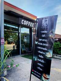 ร้านกาแฟคูลๆ FLUFFY slow bar กำแพงเพชร