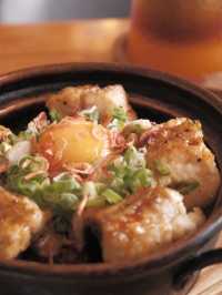 中日混合居酒屋之煲仔飯出色 