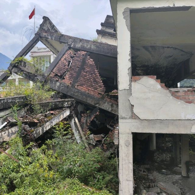 Earthquake memorial and ruins near Chengdu