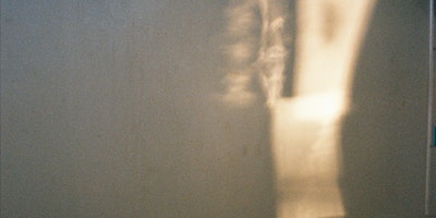 Pausing, yet still moving Creative workshops: Pausing | Hweg
