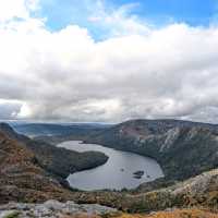 Experience nature at Dove Lake in Tasmania