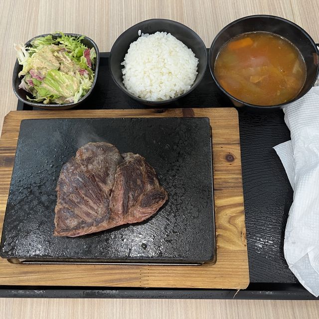 燒肉cafe集於一身 