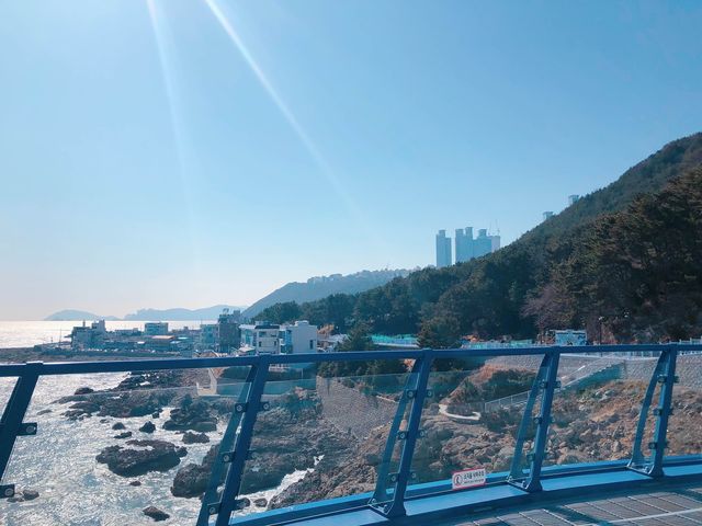 바다 위의 스카이워크, 청사포다릿돌전망대