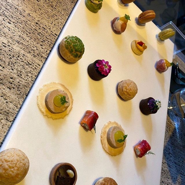 《假日下午茶》眼睛&嘴巴也在回味的high tea😍