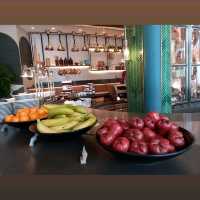 A la carte buffet breakfast