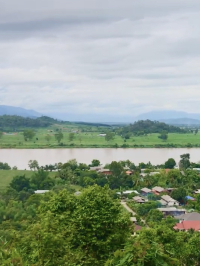 เที่ยวเชียงแสน ไหว้พระขอพร วัดพระธาตุผาเงา