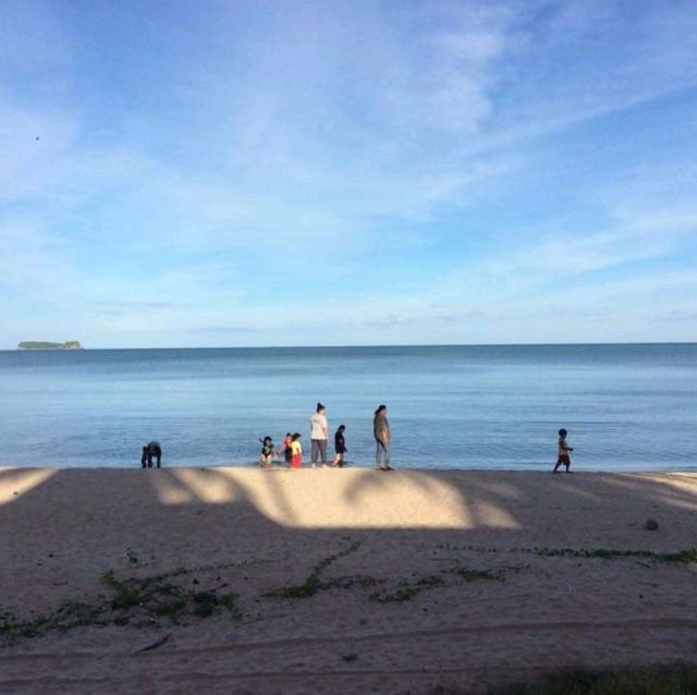 หาดทรายรีสวี...ที่นี่บ้านฉันเอง