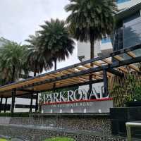 PARKROYAL on Kitchener Road