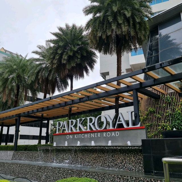 PARKROYAL on Kitchener Road
