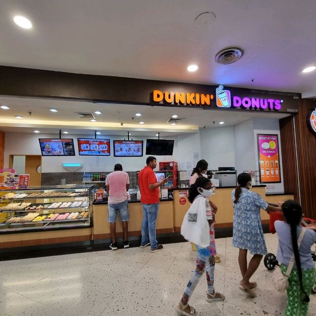 Dunkin Donuts 