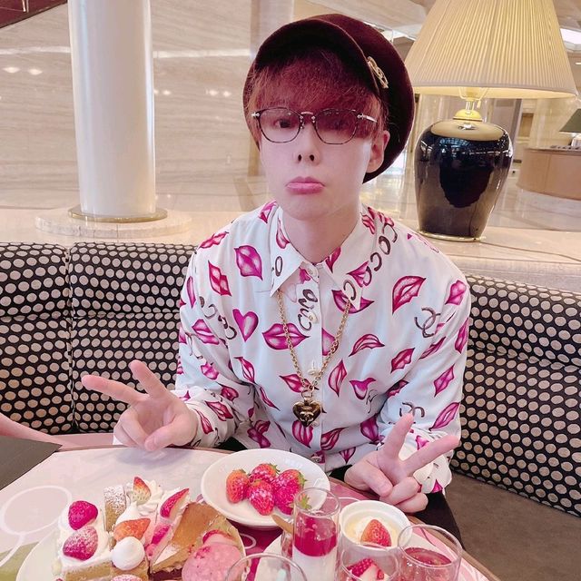 ホテルでイチゴ狩り🍓【ニューオータニ・アフタヌーンティーLounge SATSUKI】⭐