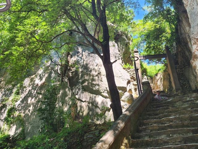 Danang: Marble Mountain