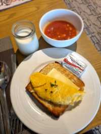 Breakfast at Executive Lounge 