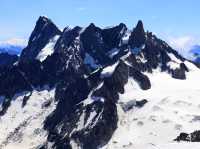 阿爾卑斯山脈主峰勃朗峰