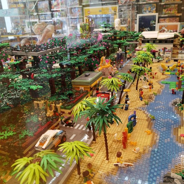 lego flat ship store at rws