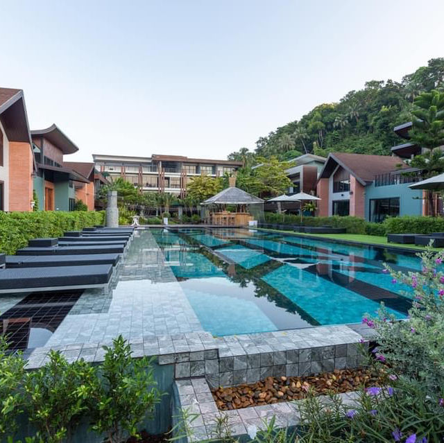 โรงแรมชาวเกาะ โรงแรมติดหาดที่เกาะพีพี