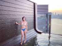 滿分的infinity Pool