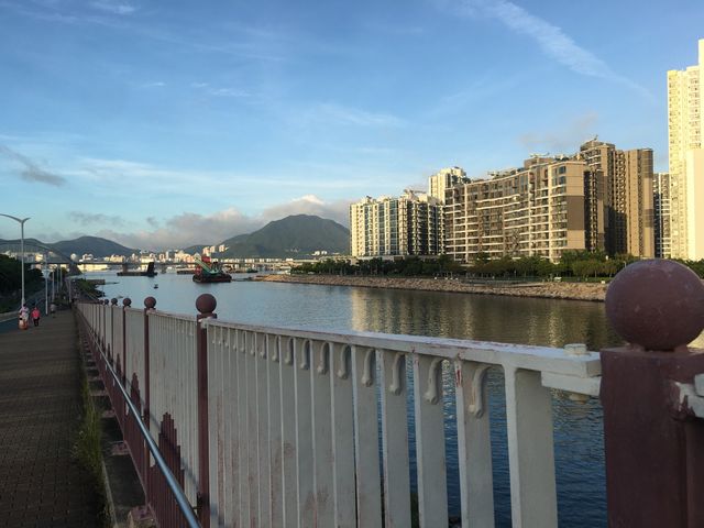 Stroll along  Tseung Kwan O Promenade 🤩🤩