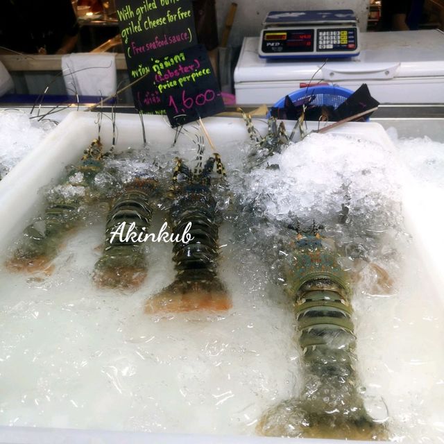 ยกทะเลมาไว้ที่ตลาดสดธนบุรี