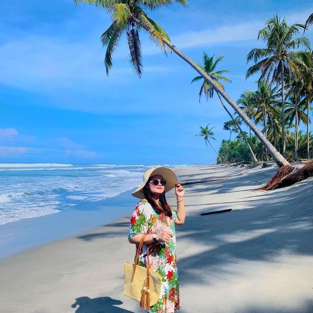 VILA SANTAI MANDIRI, SUMATRA