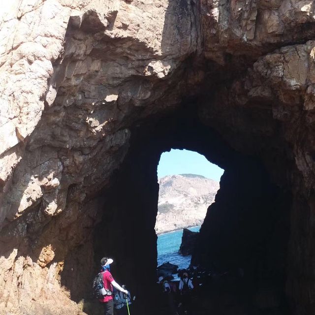 白臘灣到木棉洞再到萬柱海岸，一路美景奇景