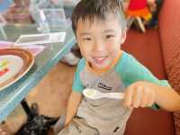 迪士尼樂園美國小鎮大街人氣大街餐廳Corner Cafe！