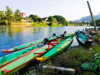 พายเรือคายัคชมธรรมชาติที่วังเวียง