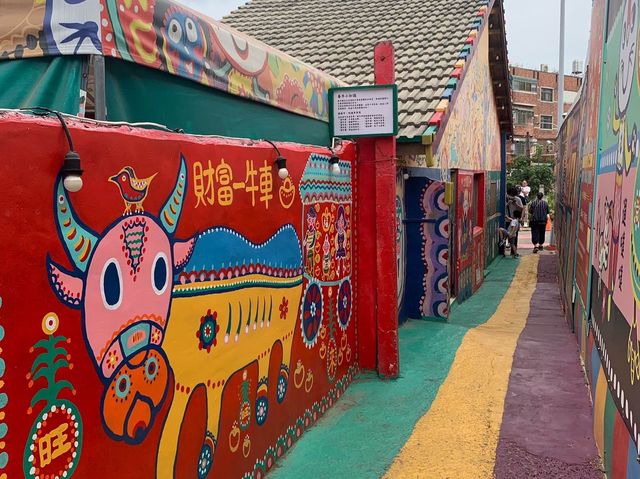台中知名景點📍彩虹眷村🌈