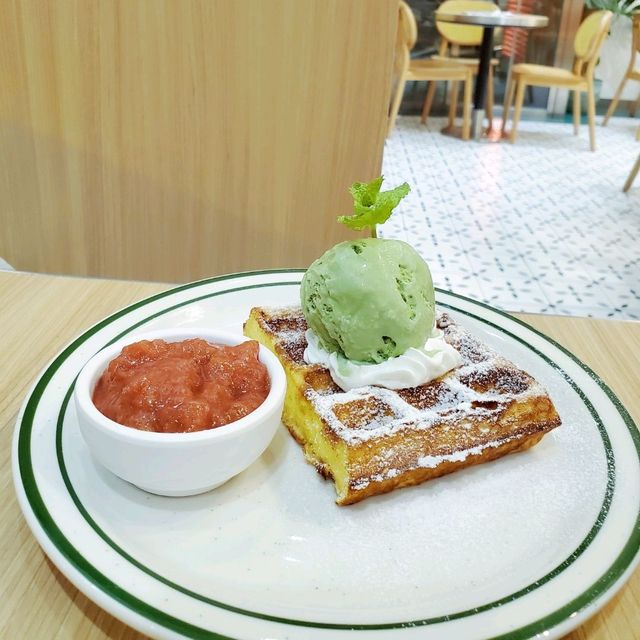 相聚覓食 ～ Green Waffle Diner ～
