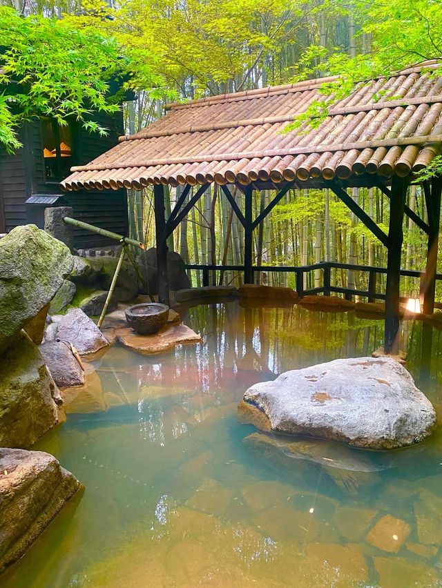 【熊本】まるで別世界に竹に囲まれた最高級温泉宿！芸能人もお忍びで泊まる温泉宿が異次元すぎた