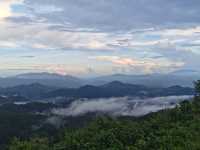 ดอยสายหมอก จุดชมวิวทิวเขา 360 องศา