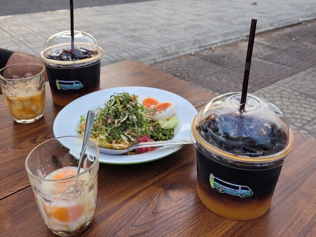 outdoor coffee คาเฟ่ริมทะเล