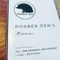 Robber Den สเต็กเนื้อในรังโจร พิษณุโลก