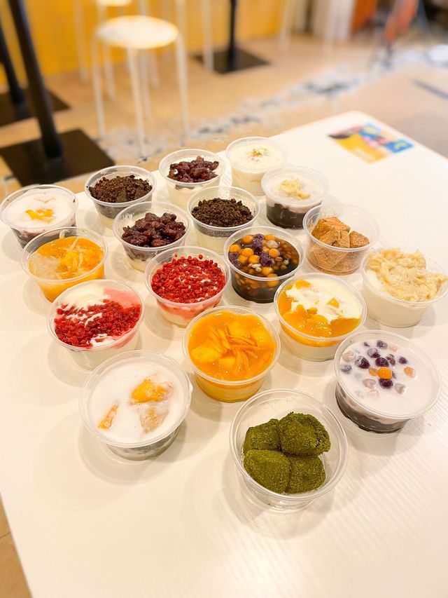 甜姨姨私房甜品 18杯瘋味小杯甜品