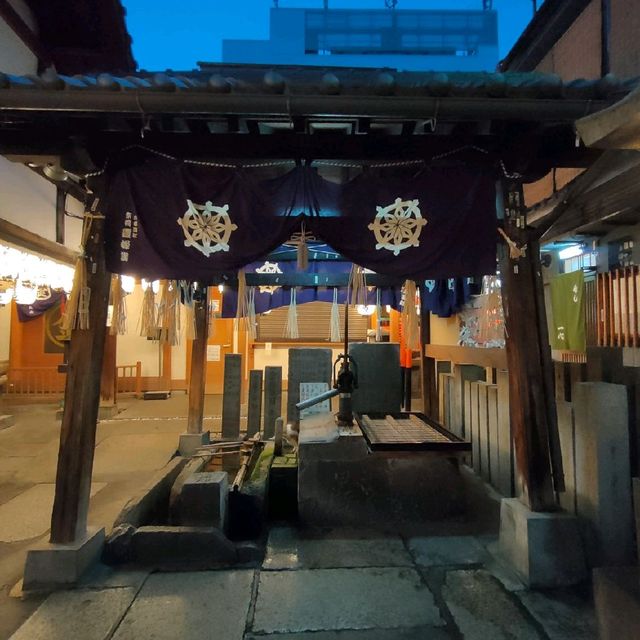 【大阪 法善寺横丁】いちばん美しい黄昏時の法善寺さん✨
