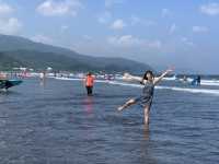 烏石港來看衝浪客