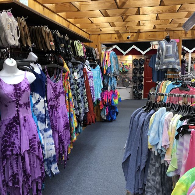 美國｜喬治亞州 海倫小鎮 連帽衫店