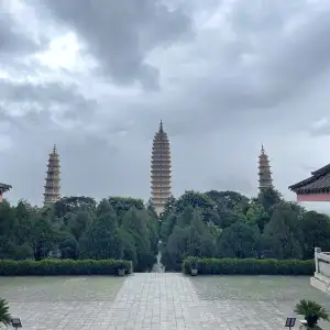 Dali - Three Pagodas 