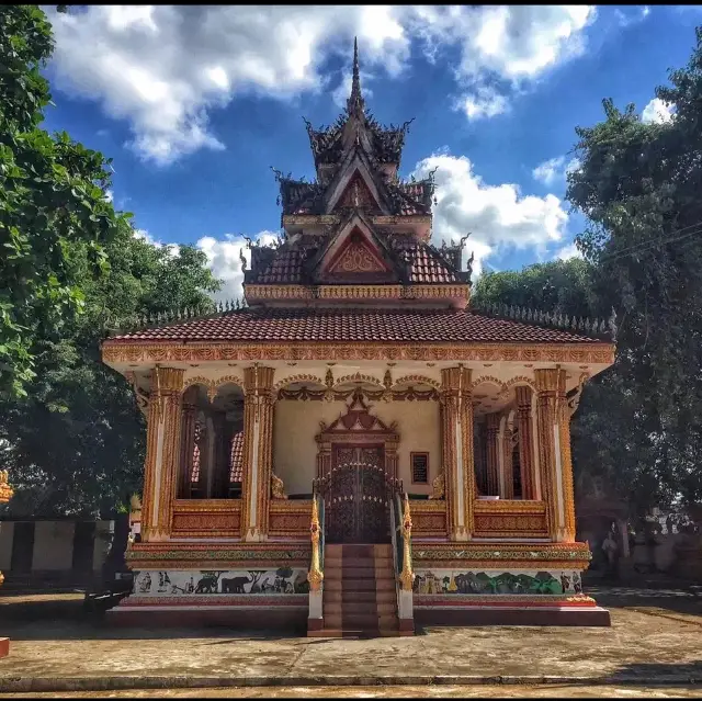 Wat Pha That Luang 