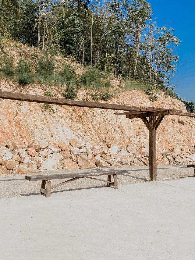 คาเฟ่วิวเขาแห่งแรกในชะอำ เปิดใหม่สดๆ ร้อนๆ 🏔🛖