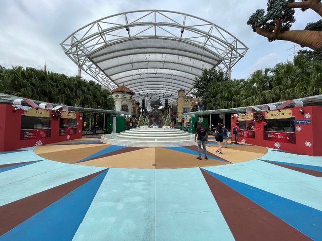 Festive Christmas Pop-Up Market at USS