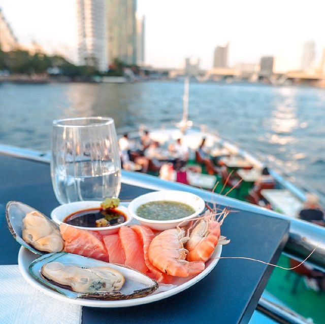 🍹ดินเนอร์​บนเรือ กลางแม่น้ำเจ้าพระยา🚤