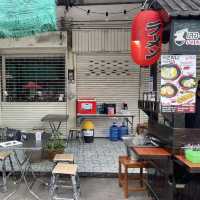 Street food ต้องจัด ราเมนราคาหลักสิบ พิกัดเจพี 🍜