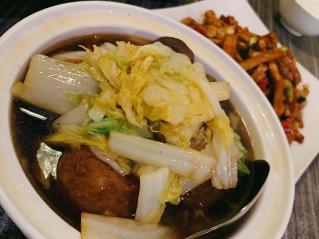 士林區超熱門熱炒店｜吉祥小館😋份量大菜色多樣化又好吃