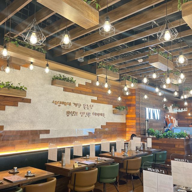 荃灣｜環境唔錯打卡able但食物扣分嘅韓國餐廳🇰🇷🥢🍗